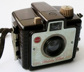 Kodak Brownie Holiday Flash, 1953-1962 г. № 125480