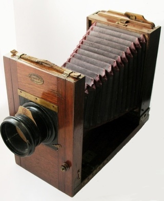 Студийная штативная камера 13х18, 1885 -1902 г.