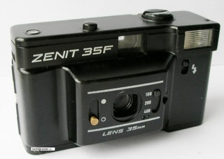 Zenit 35F. 1990 г. № 9008869